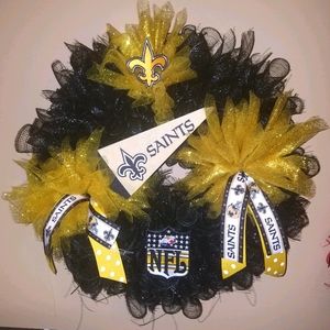 🏈Handmade New Orleans Saints Deco Mesh Football Wreath New